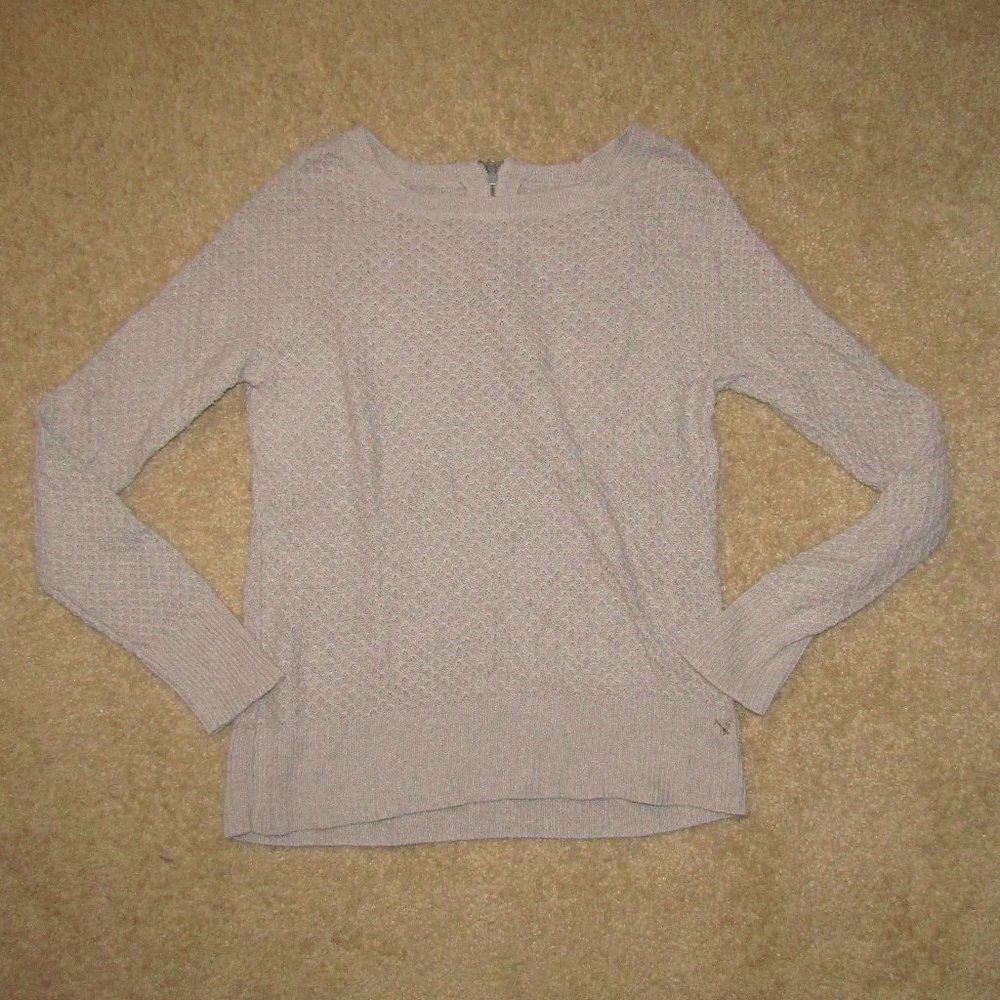 Bundle of 2 American Eagle Top V Neck Size Medium